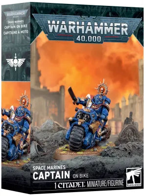 Warhammer 40K: Space Marines - Captain on Bike